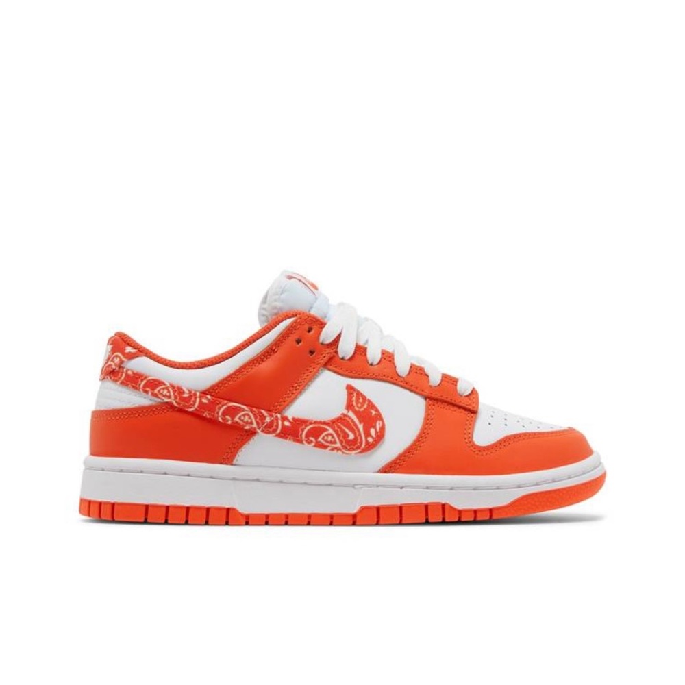 Women’s paisley dunks